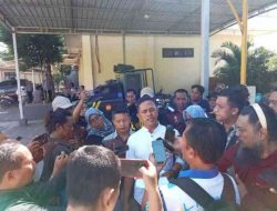  4 Oknum Perangkat Desa Kedunglengkong Diadukan Warganya Ke Polres Mojokerto