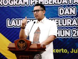Launching Kelurahan Bersinar, Pj. Wali Kota Mojokerto Harap Semua Kelurahan Bisa Jadi Kelurahan Bersinar  