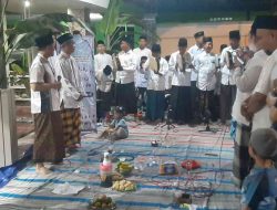 Tingkatkan Imtaq, Warga Banjarsari Gelar Pengajian Dan Sholawatan Di Kantor LBH Djawa Dwipa. 