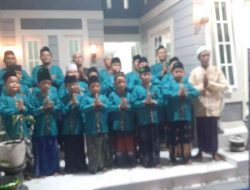 Sholawatan Dikantor LBH Djawa Dwipa, Hadi Purwanto : Kegiatan Ini Edukasi Generasi Pentingnya Sholawat