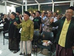 Kampanye Terakhir, Cawabup Gus Dulloh Ajak Warga Menangkan Idola, Coblos no. 1.