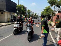 Aksi Jumat Berkah PWI Mojokerto Semakin Diminati, Jumlah Paket Terus Bertambah