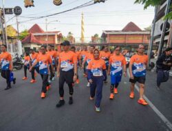 Ribuan Peserta Tumpah Ruah di Alun-Alun Wiraraja Ikuti Fun Run PRB 2025