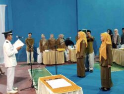 Dua Perangkat Desa Tambak Rejo Resmi Dilantik, Kades Saumar : Jabatan Ini Amanah untuk Melayani Rakyat