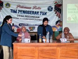 Mahasiswa BBK Unair Dorong Pengelolaan Sampah Berkelanjutan Lewat Pelatihan Kompos di Pegundan Gresik.