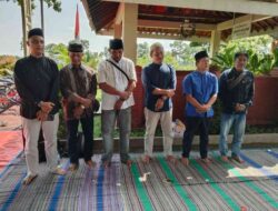 Perkuat Doa untuk Leluhur Warga Banjarsari Istikhomah Ikuti Khotmil Qur’an di Makam Eyang Tumenggung Soekarto,