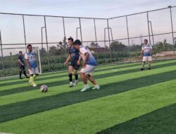Bangun  Sinergitas, PWI Mojokerto Hadapi Dishub Kota Mojokerto dalam Laga Mini Soccer Persahabatan